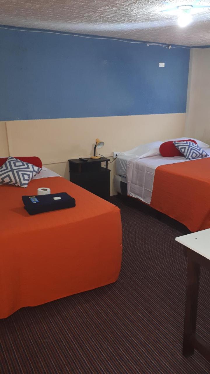 Hotel Kasa Kamelot 2 Quetzaltenango Esterno foto
