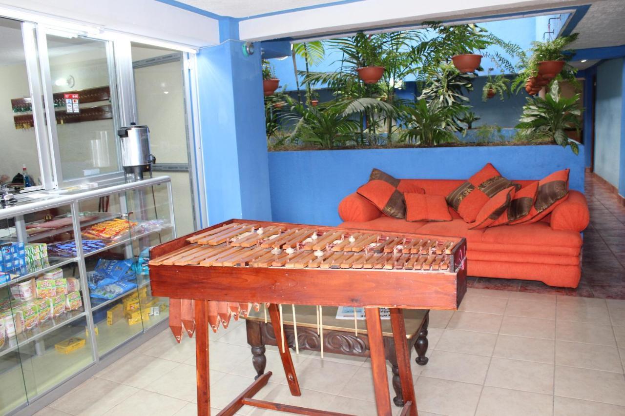 Hotel Kasa Kamelot 2 Quetzaltenango Esterno foto