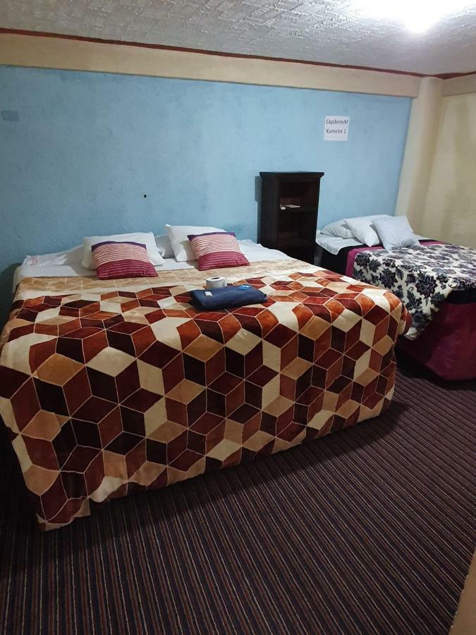 Hotel Kasa Kamelot 2 Quetzaltenango Esterno foto