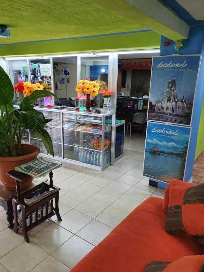 Hotel Kasa Kamelot 2 Quetzaltenango Esterno foto